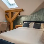 Volotel Skyway 4* Kaloşvar