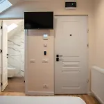 Volotel Skyway 4*