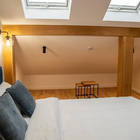 Volotel Skyway Hotel