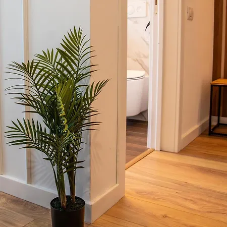 Hotel Volotel Skyway