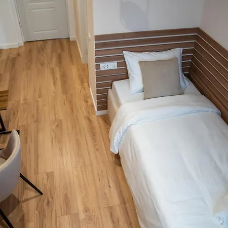 Volotel Skyway 4* Κλουζ-Ναπόκα