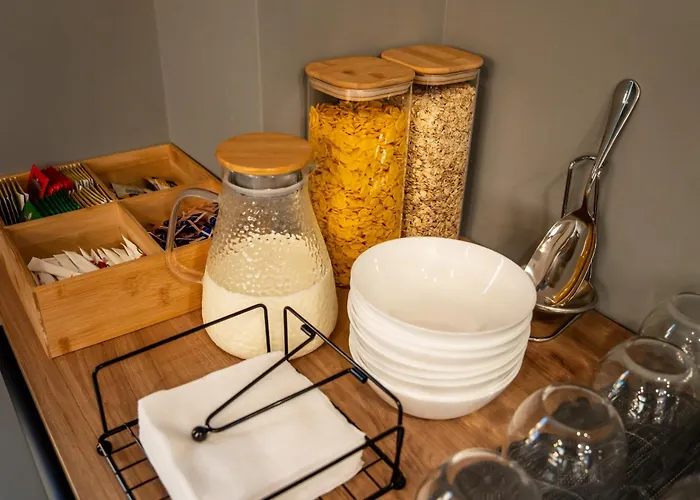 Volotel Skyway Hotel 4*