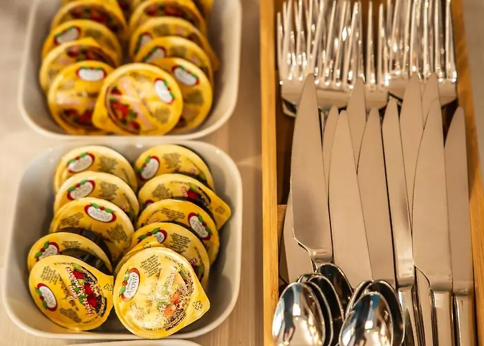 Volotel Skyway 4* Kluž