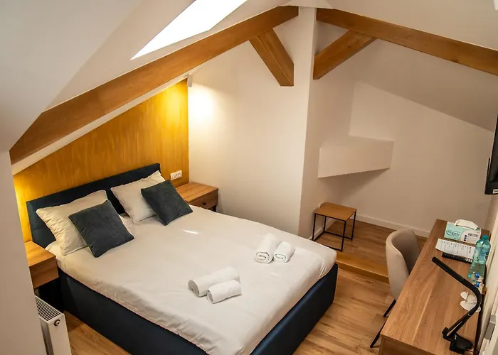 Volotel Skyway Hotel