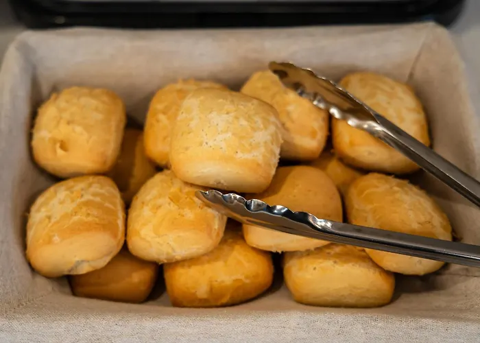 Hotel Volotel Skyway