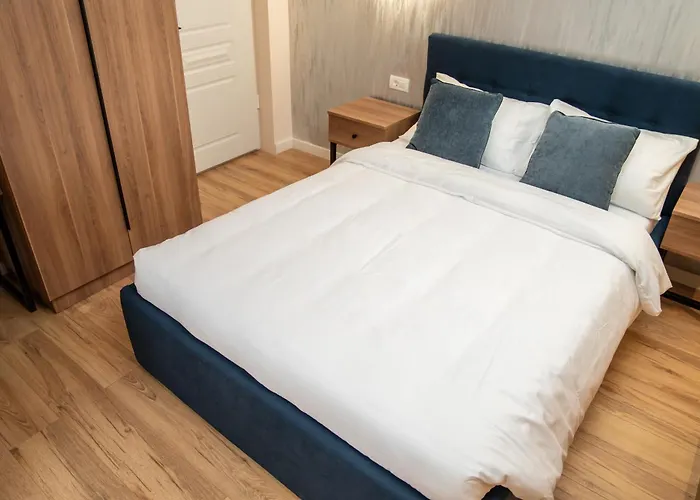 Hotel Volotel Skyway 4*