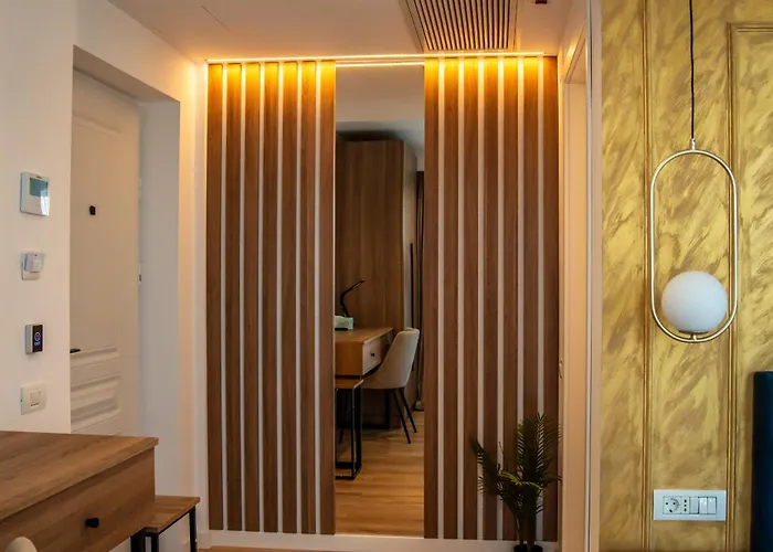 Volotel Skyway Hotel