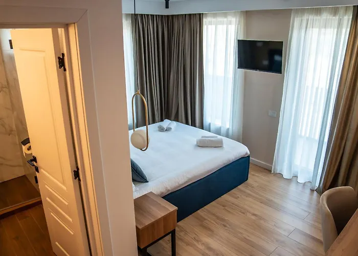 Volotel Skyway Kluž