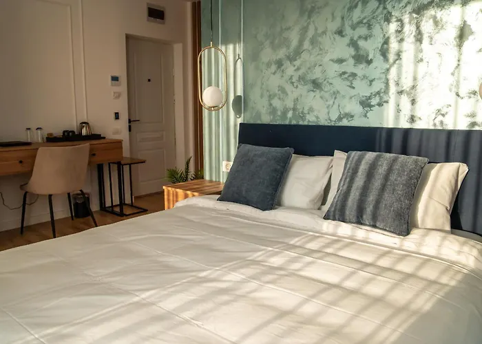 Volotel Skyway Kluž