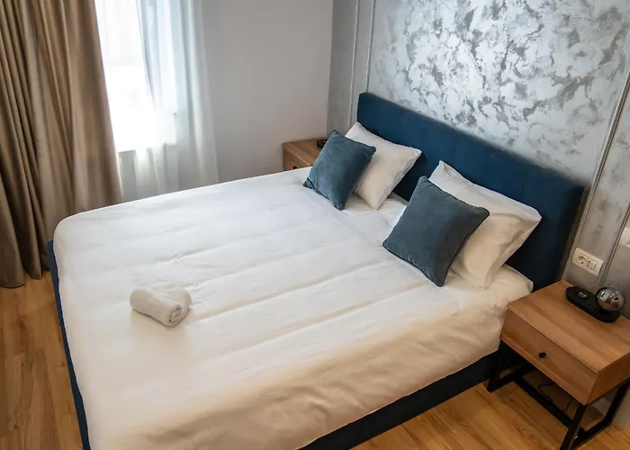 Volotel Skyway Hotel